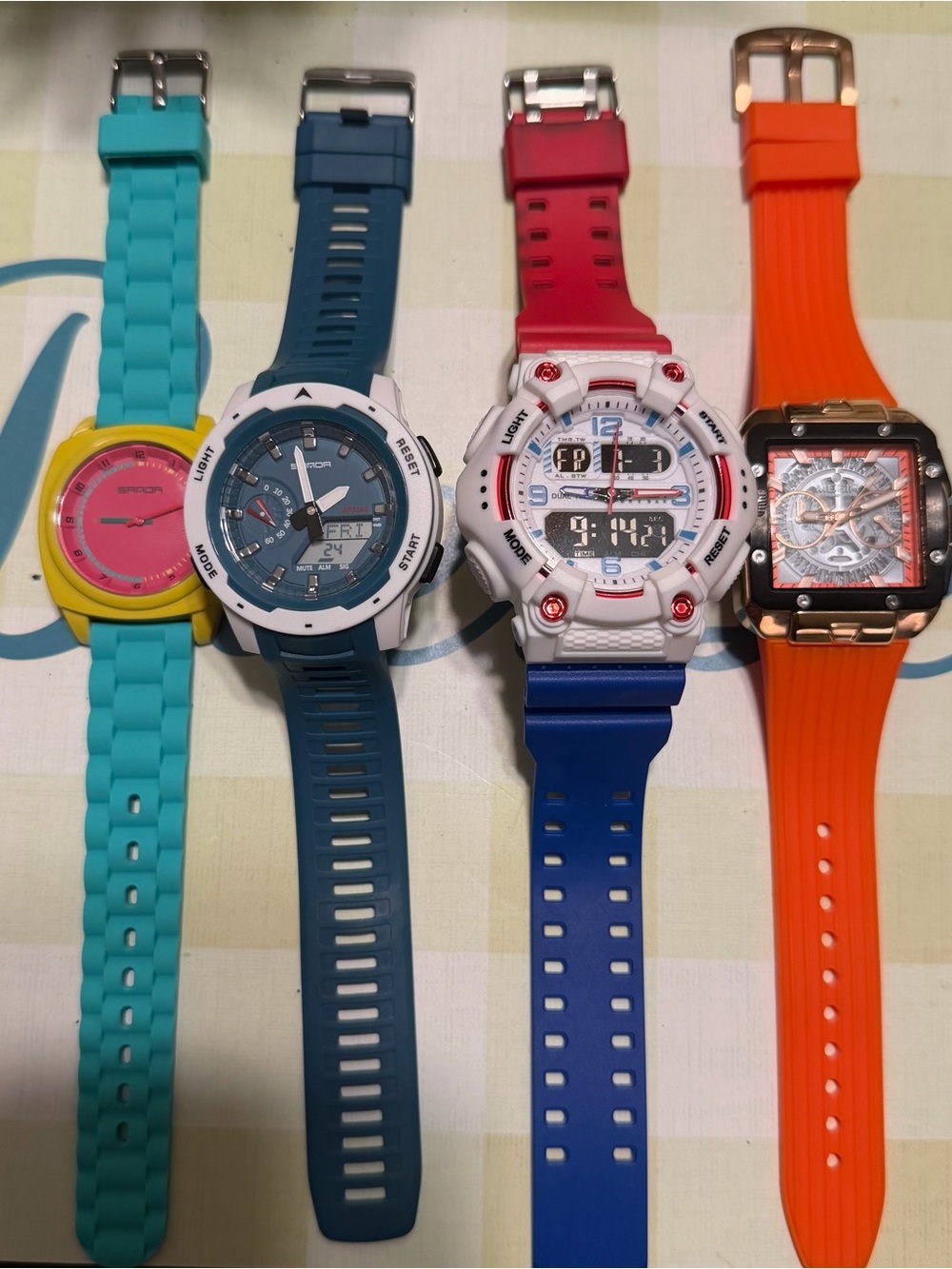 Watches Lot of 7 (READ)⌚️⌚️⌚️⌚️⌚️⌚️⌚️